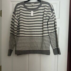 Talbots Gray and White Patterned Sweater